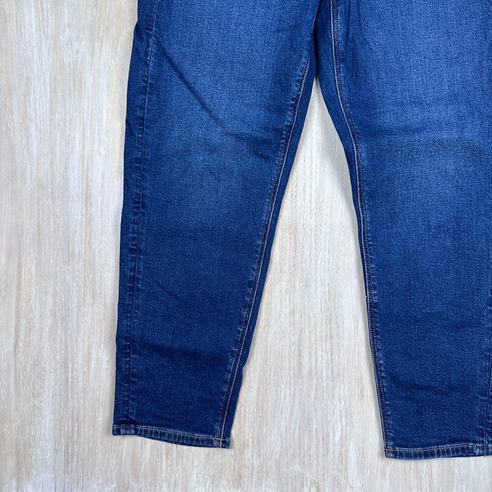 American Eagle Stretch Mom High Waisted Casual Dark Wash Denim Jeans 6 SHORT - Picture 5 of 16